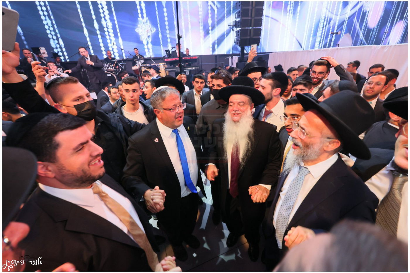 חתונת בת הגאון הרב יגאל כהן עם בן הגאון הרב אליהו שטרית