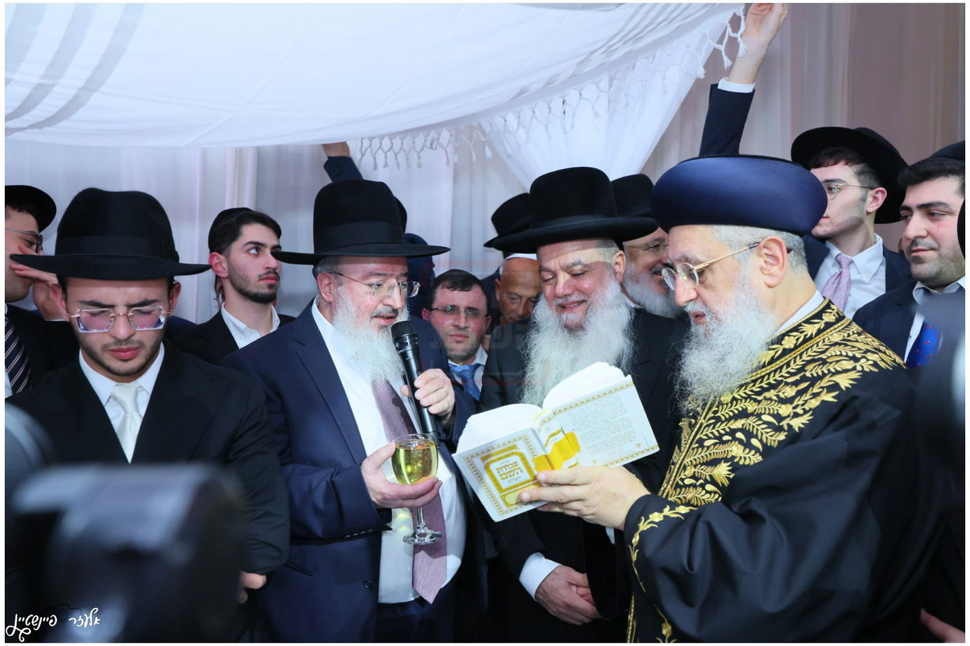 חתונת בת הגאון הרב יגאל כהן עם בן הגאון הרב אליהו שטרית