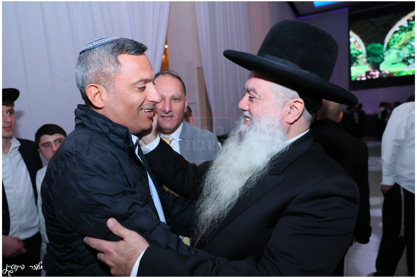 חתונת בת הגאון הרב יגאל כהן עם בן הגאון הרב אליהו שטרית