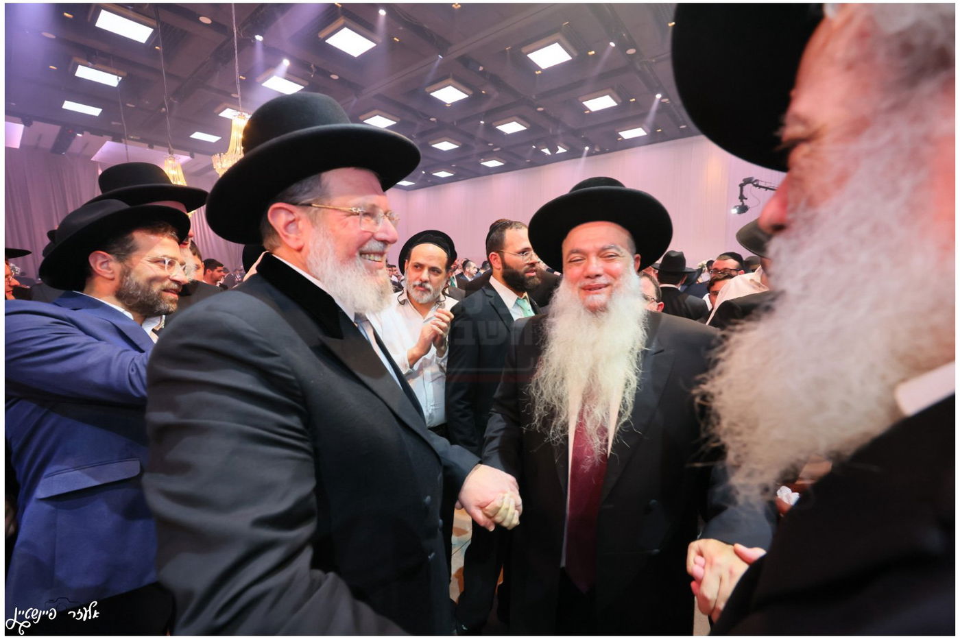 חתונת בת הגאון הרב יגאל כהן עם בן הגאון הרב אליהו שטרית