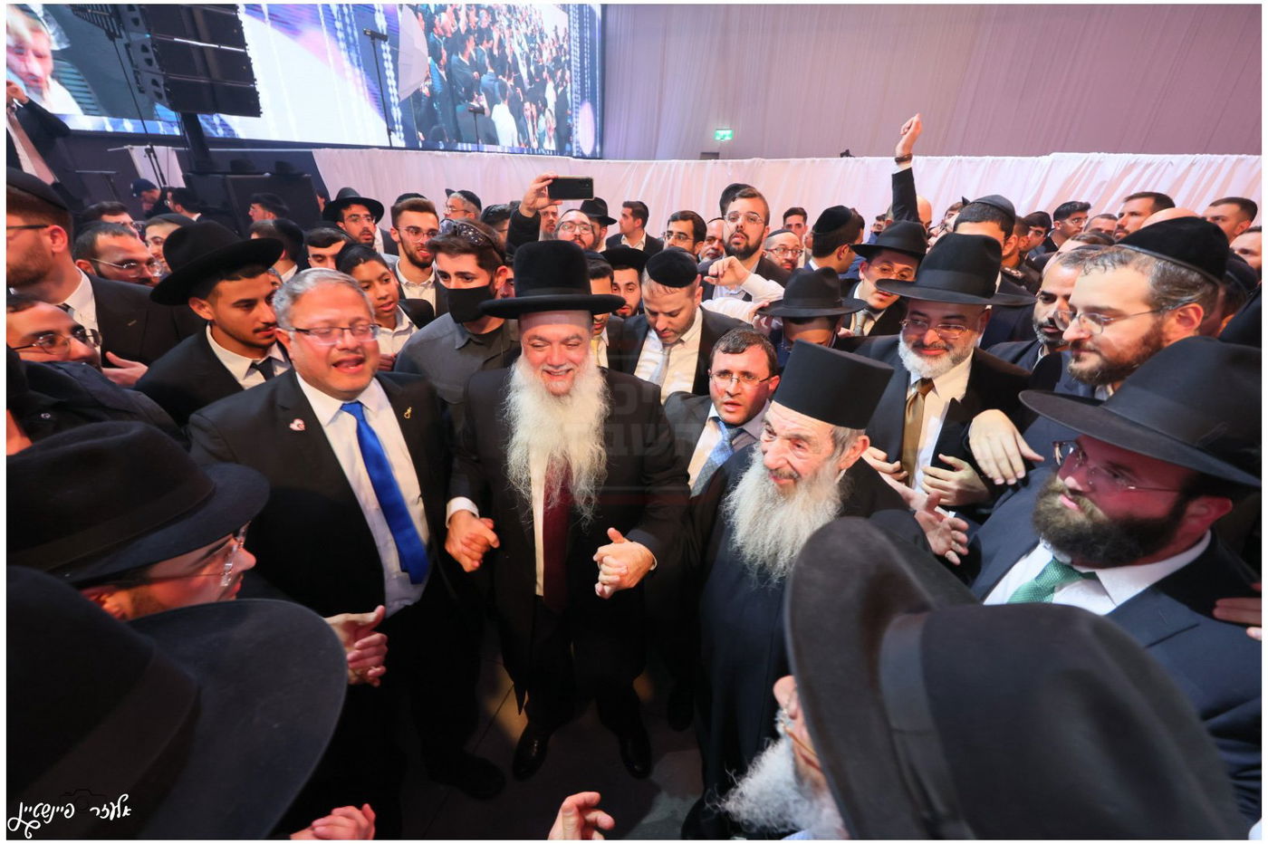 חתונת בת הגאון הרב יגאל כהן עם בן הגאון הרב אליהו שטרית