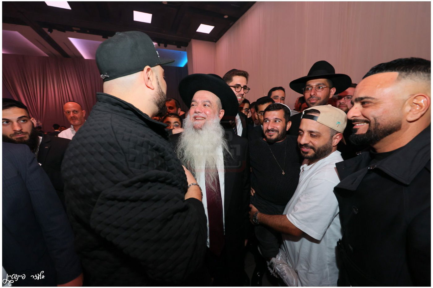 חתונת בת הגאון הרב יגאל כהן עם בן הגאון הרב אליהו שטרית