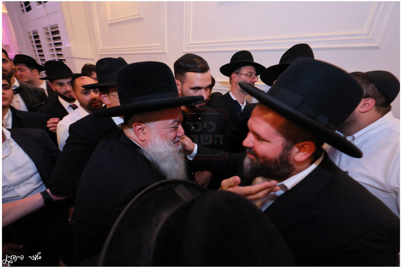 חתונת בת הגאון הרב יגאל כהן עם בן הגאון הרב אליהו שטרית