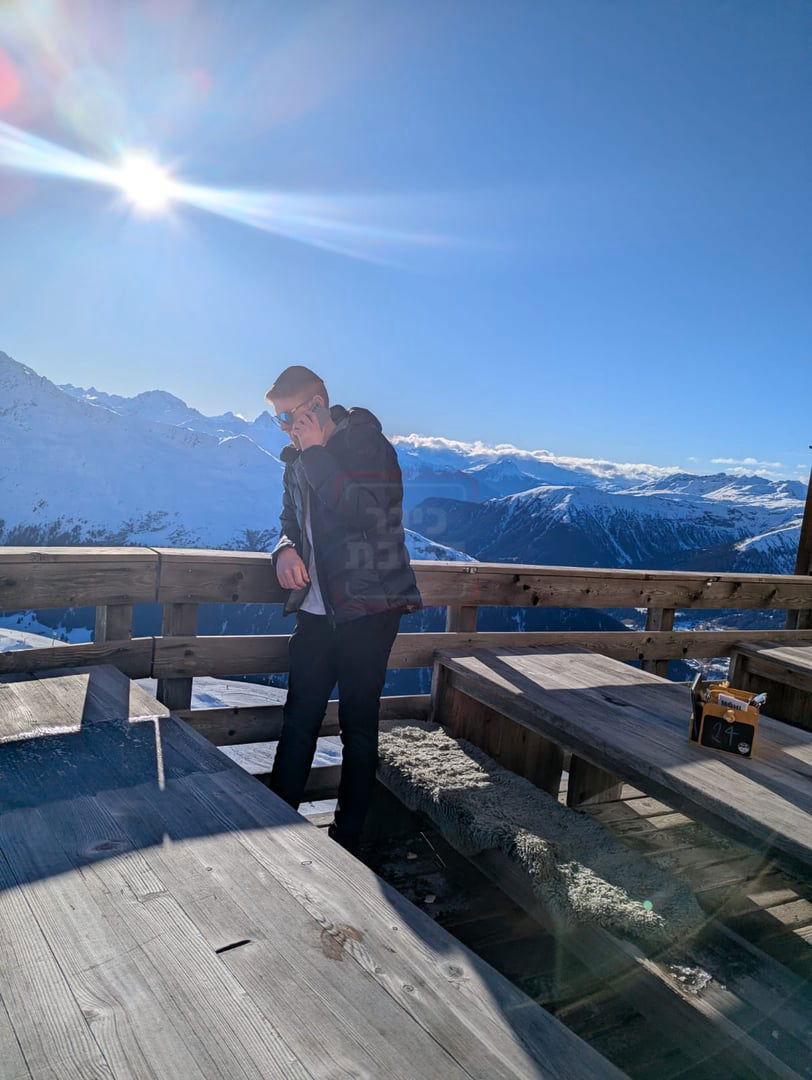 הרב שנבחר והקשר ל'אחים לנשק' | 'זופניק בכיכר' עם כל התמונות, הנייעס והחשיפות של השבוע