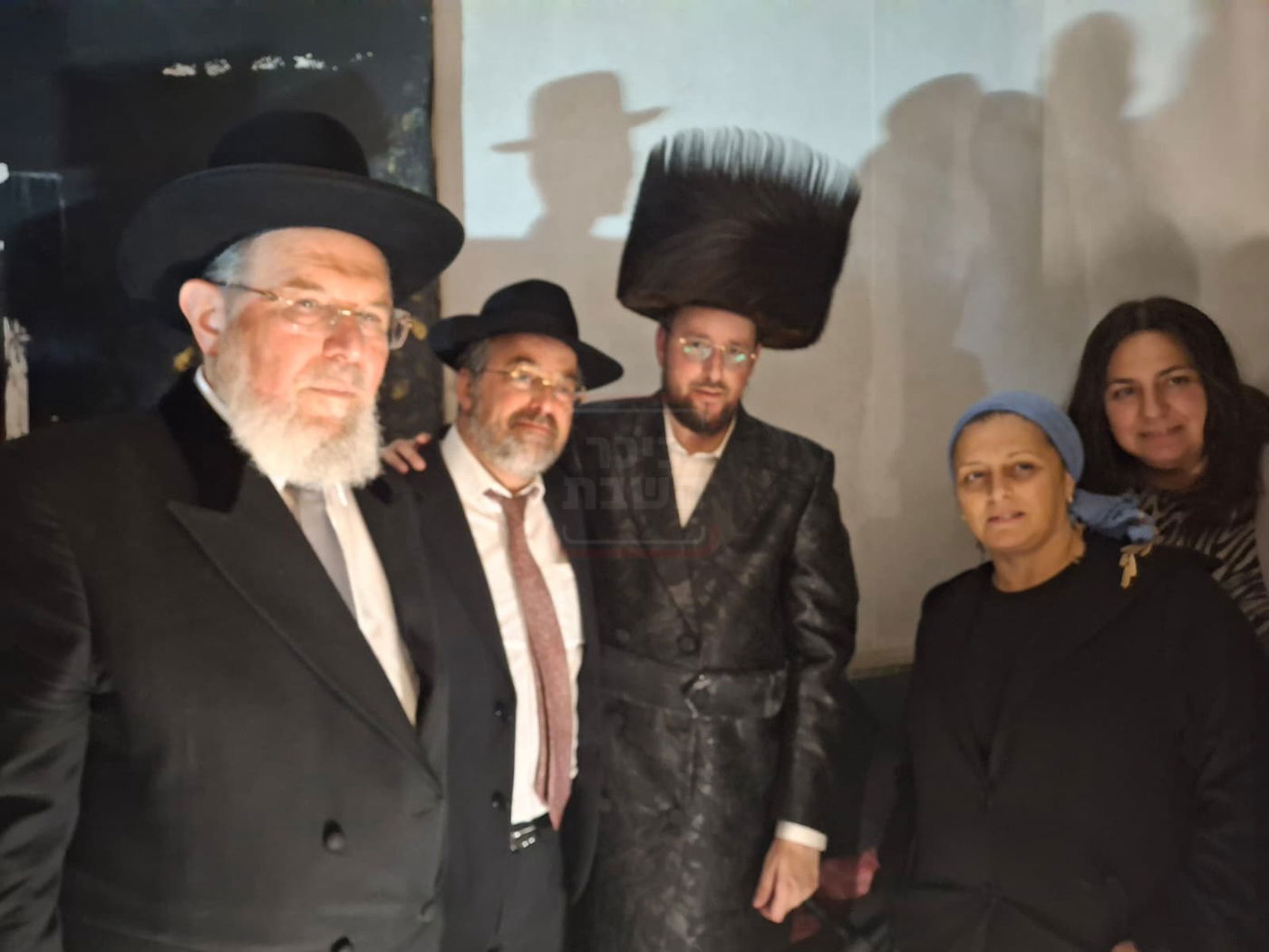 הרב שנבחר והקשר ל'אחים לנשק' | 'זופניק בכיכר' עם כל התמונות, הנייעס והחשיפות של השבוע