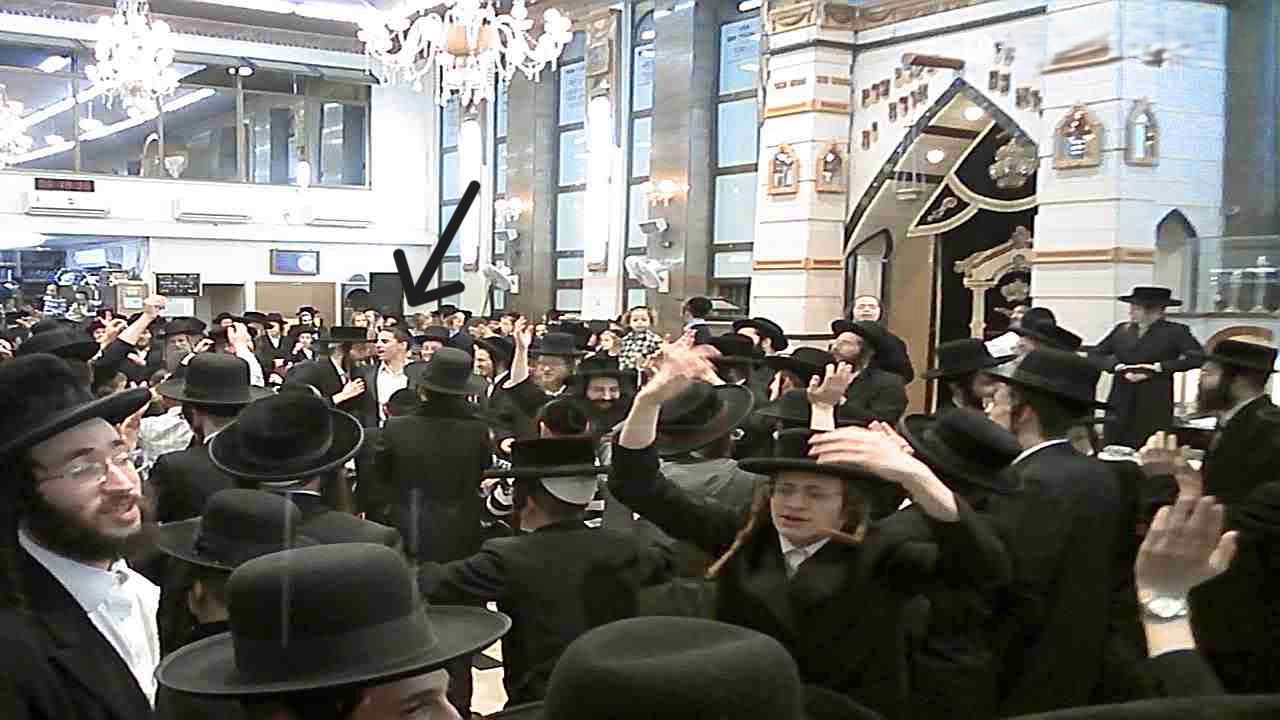 קבלת פנים לאסירים בברסלב מאה שערים