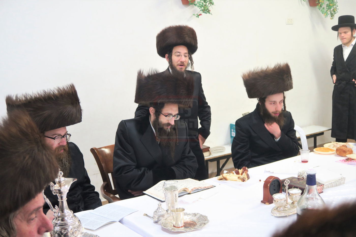 האדמו"ר מישועות יעקב סקולען, שבת במירון