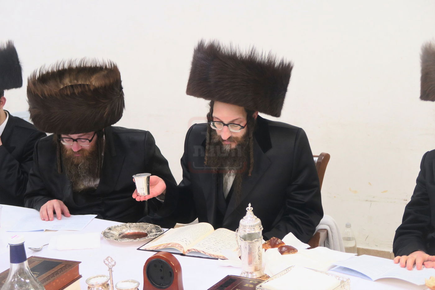 האדמו"ר מישועות יעקב סקולען, שבת במירון