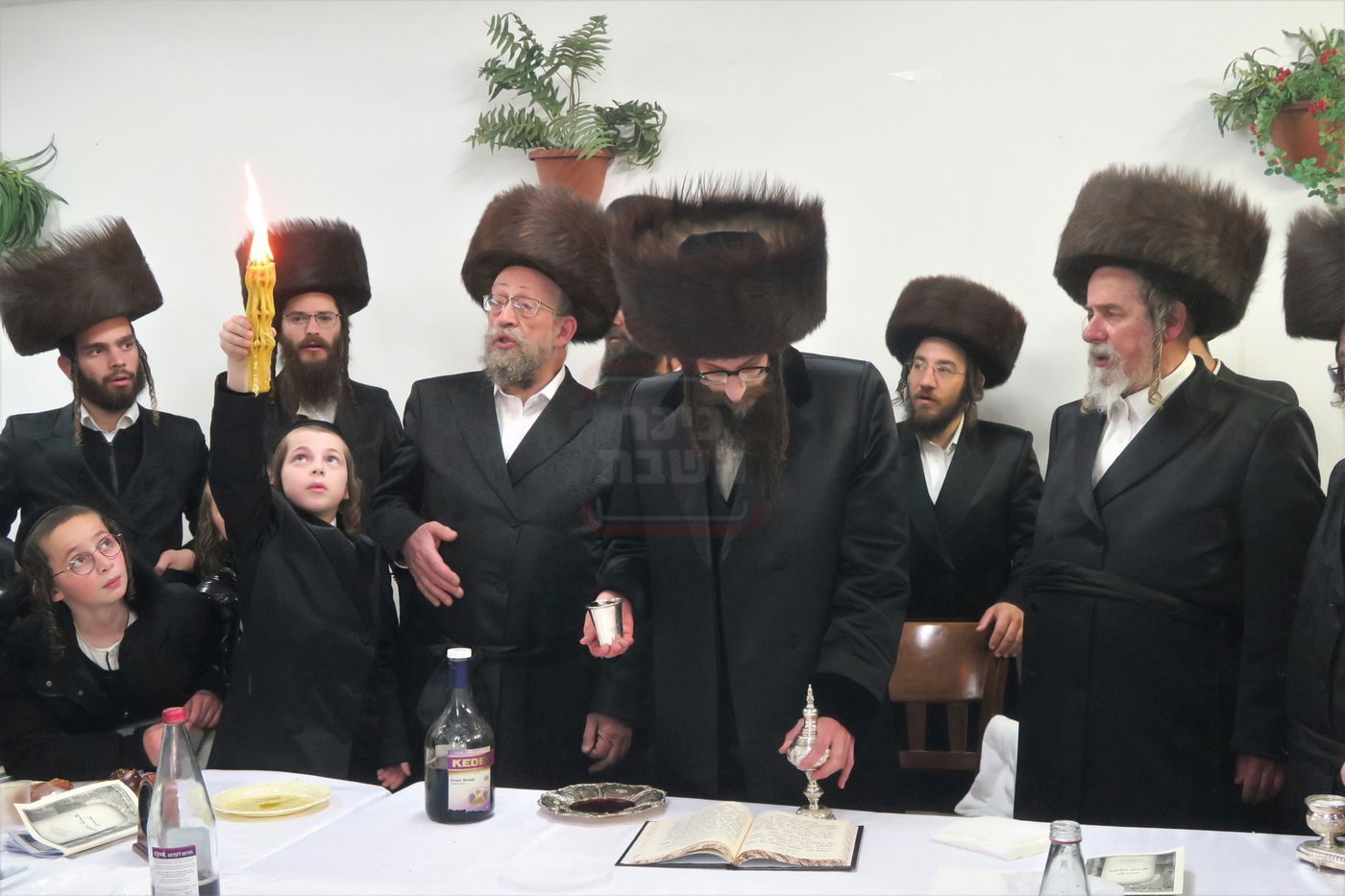 האדמו"ר מישועות יעקב סקולען, שבת במירון