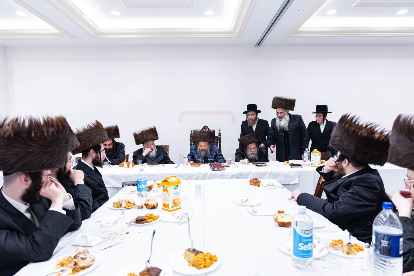 שמחת הברית לנין האדמו"ר מבאבוב 45