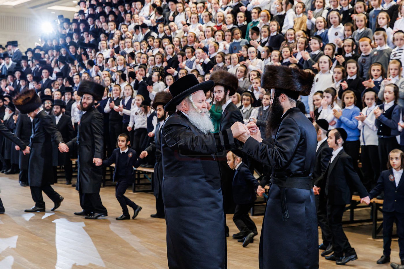 הכנסת ס"ת בבאבוב