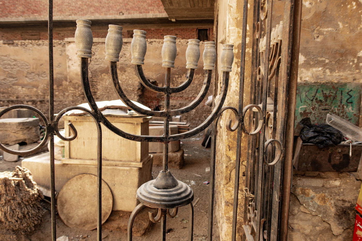 המסע למצרים בעקבות קברי היהודים