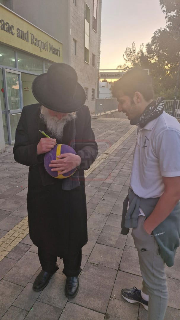 המשב"קים שערקו | 'זופניק בכיכר' עם כל התמונות, הנייעס והחשיפות של השבוע