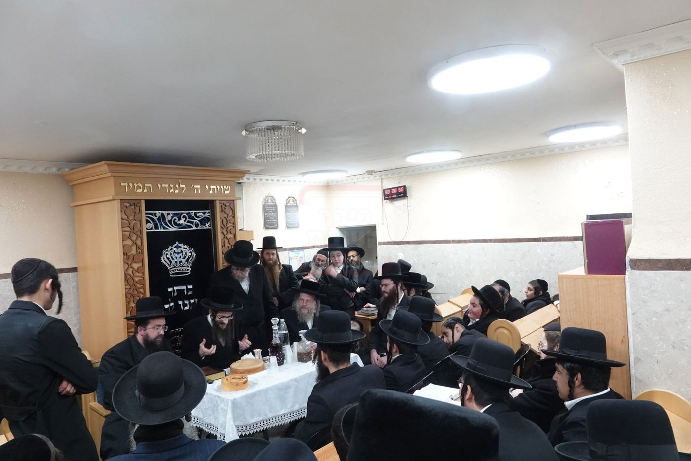 האדמו"ר מישועות יעקב סקולען במירון