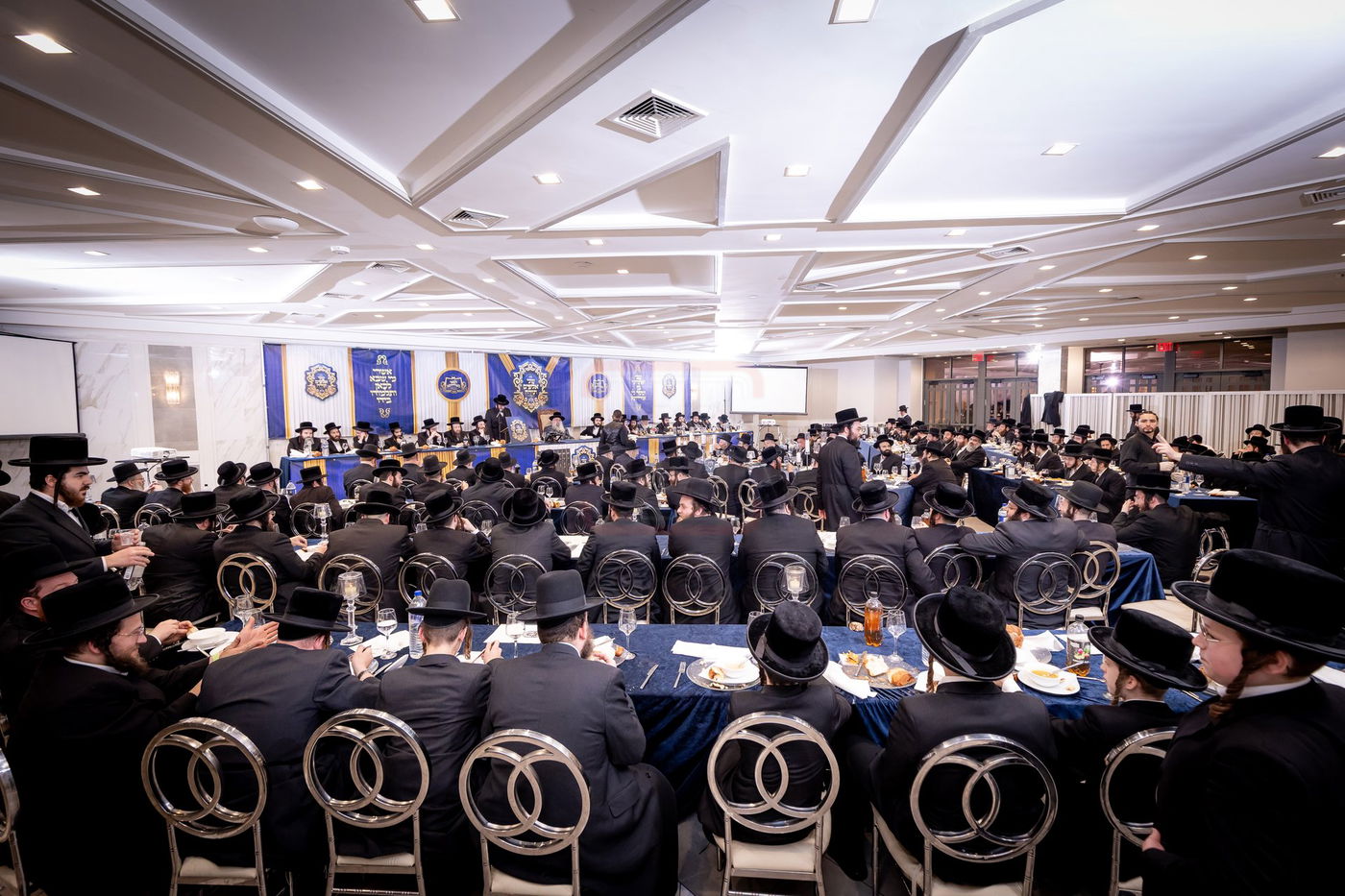 סיום מסכת שבת בסקאליע