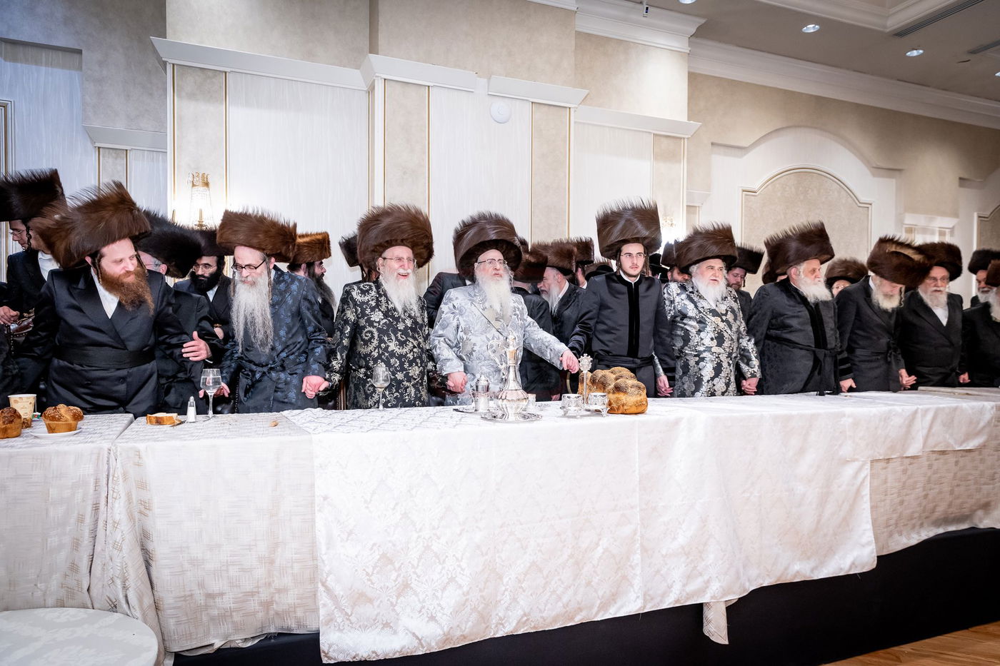 שמחת בית קרית צאנז ירושלים - אודווארי - קאסוב ויזניץ