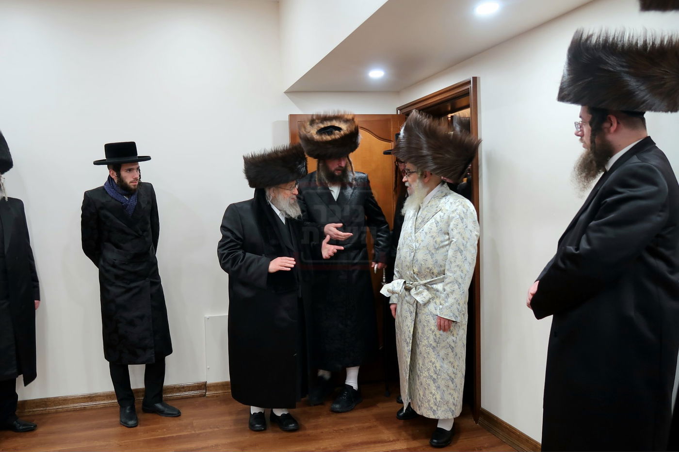 האדמו"ר מפינסק קרלין בביקור אצל האדמו"ר מסאטמר