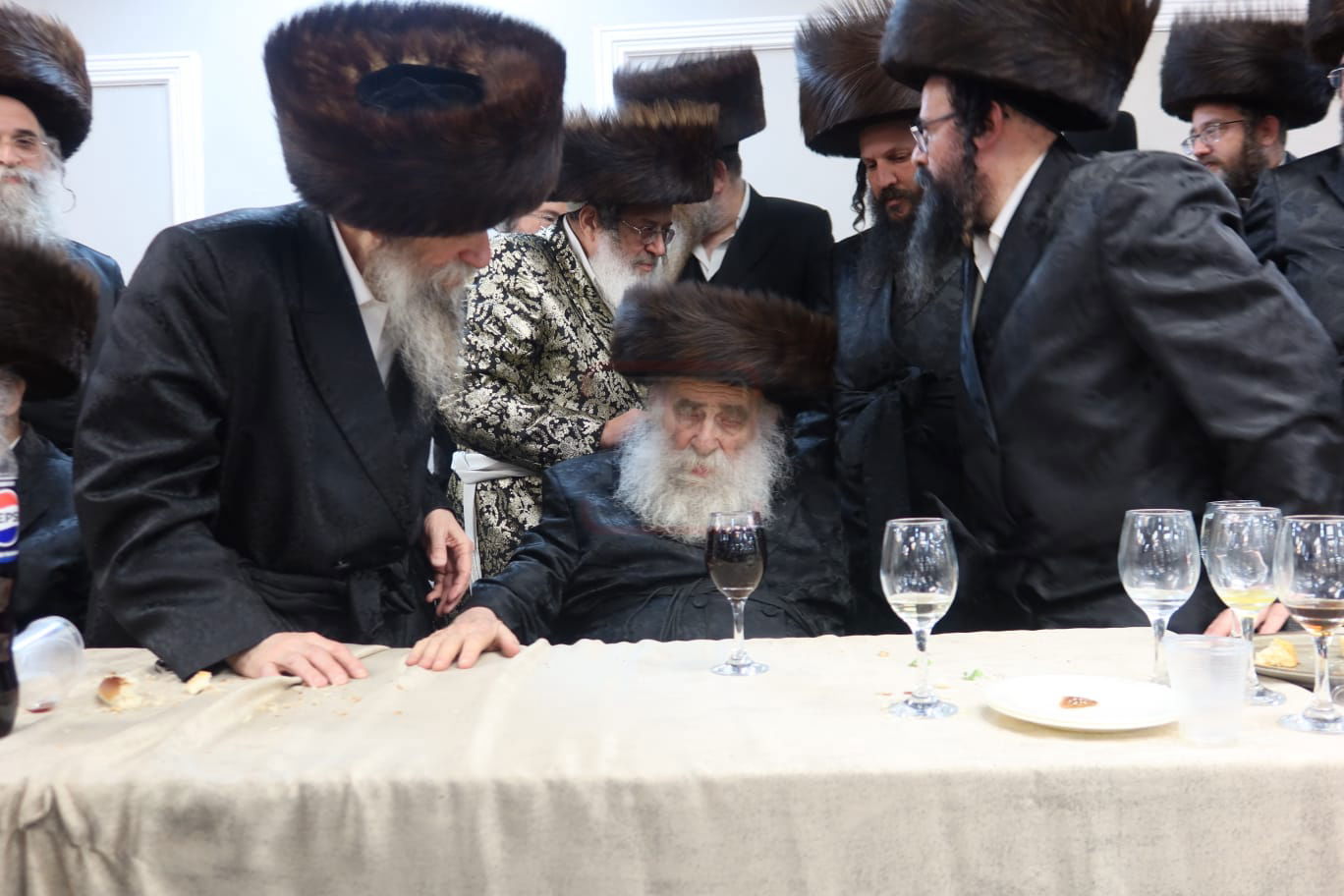 שמחת בית מאקאווא - קומרנה- נדבורנה