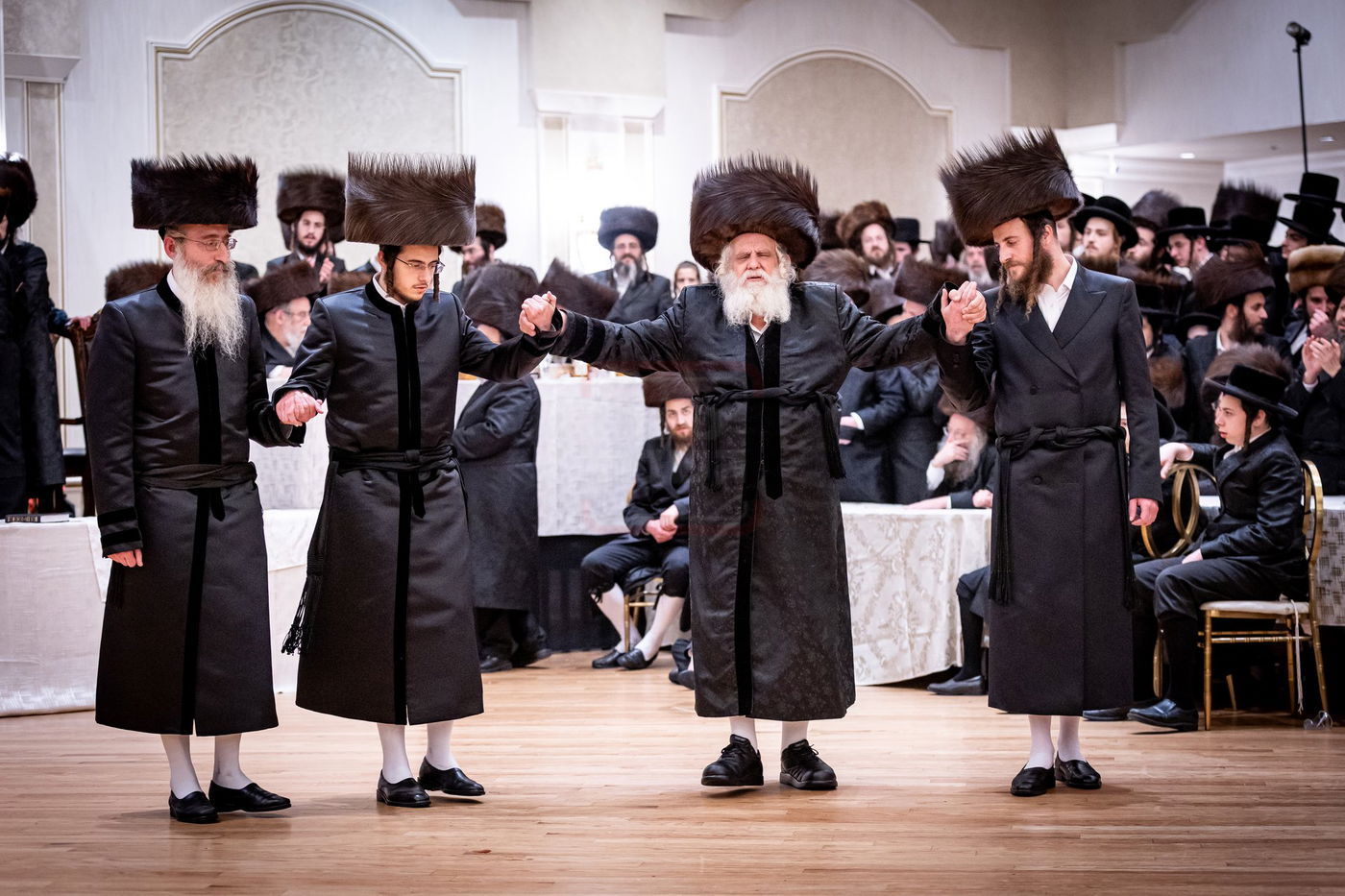 שמחת בית קרית צאנז ירושלים - אודווארי - קאסוב ויזניץ