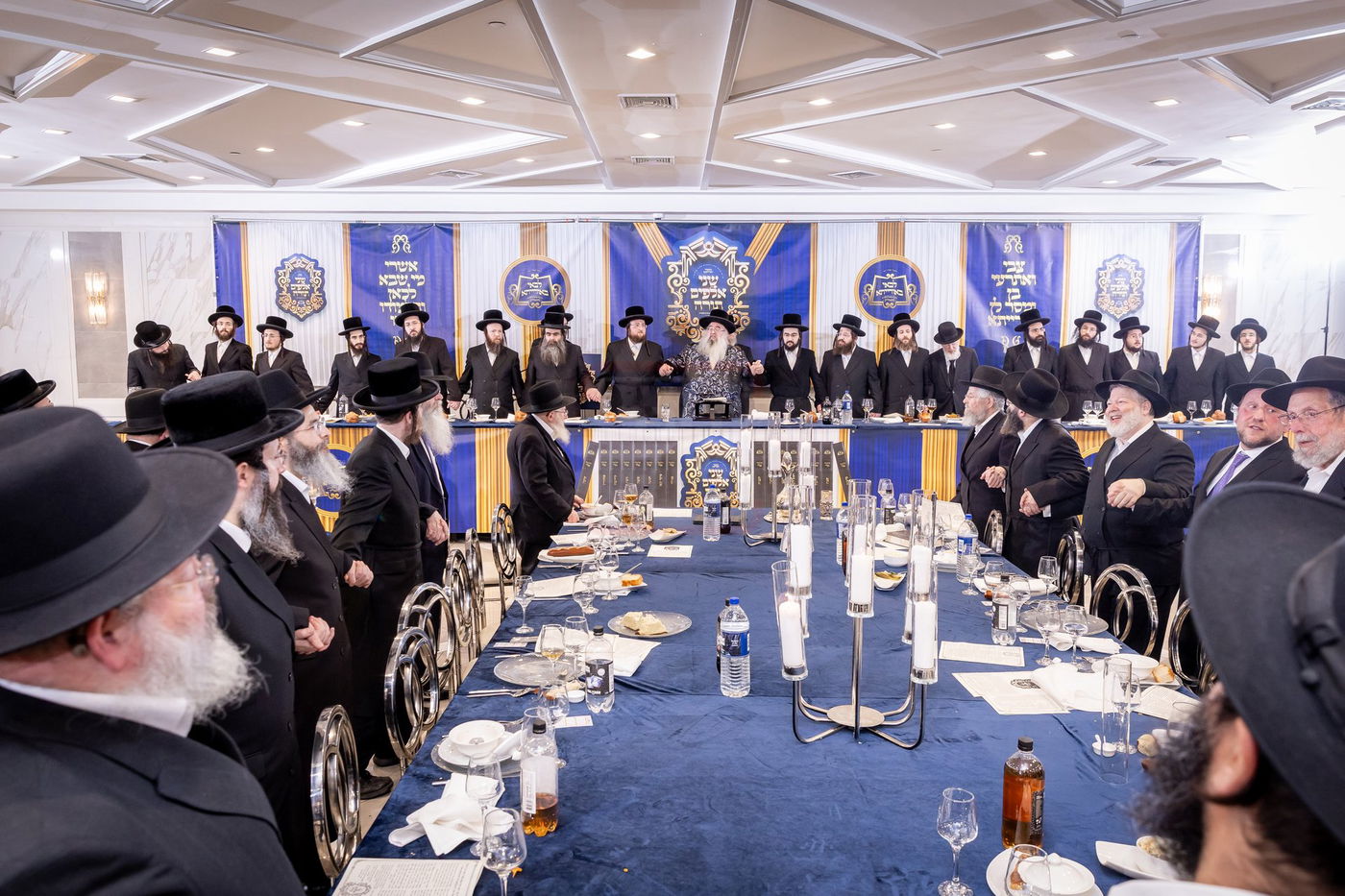 סיום מסכת שבת בסקאליע