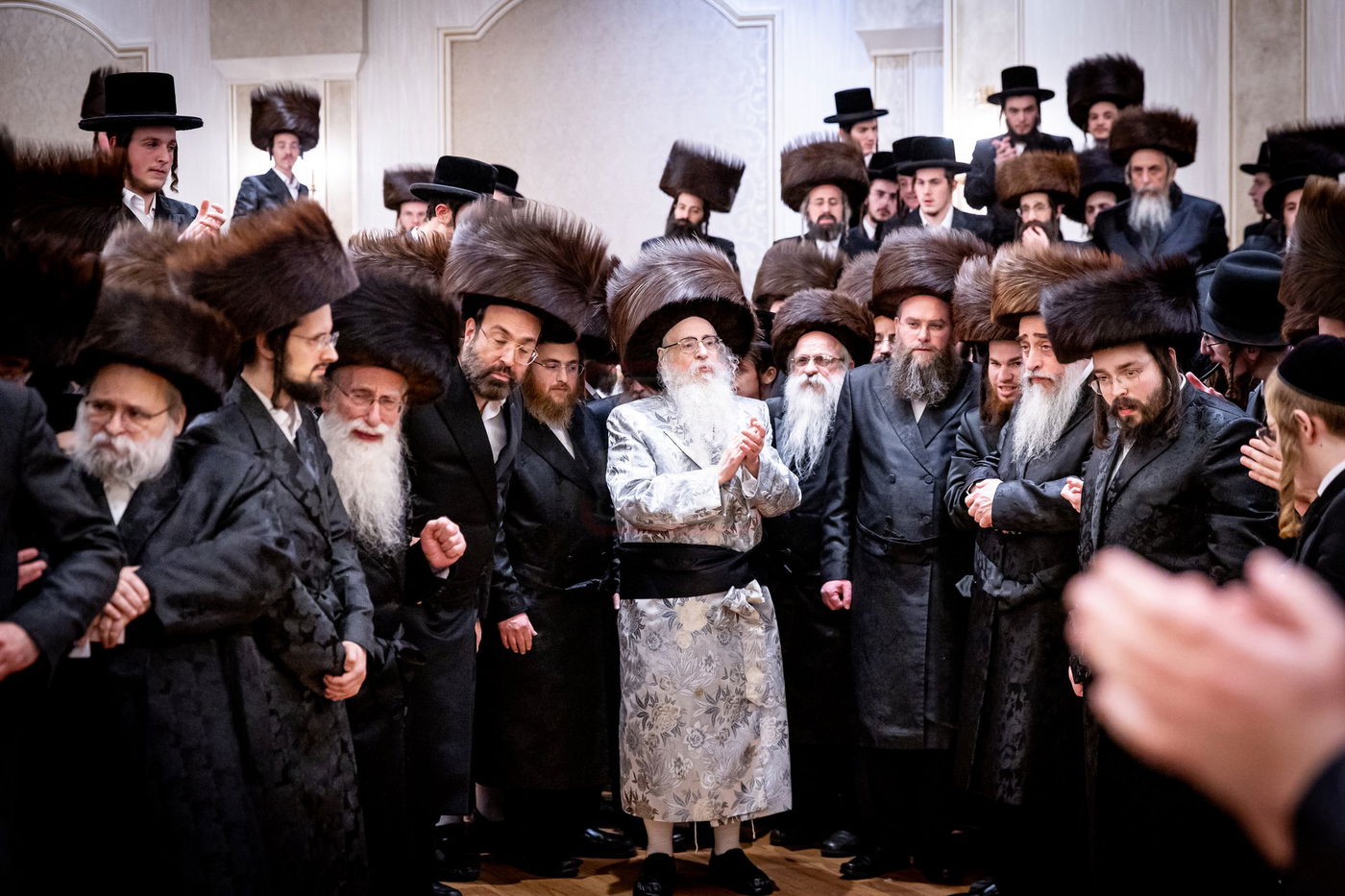 שמחת בית קרית צאנז ירושלים - אודווארי - קאסוב ויזניץ