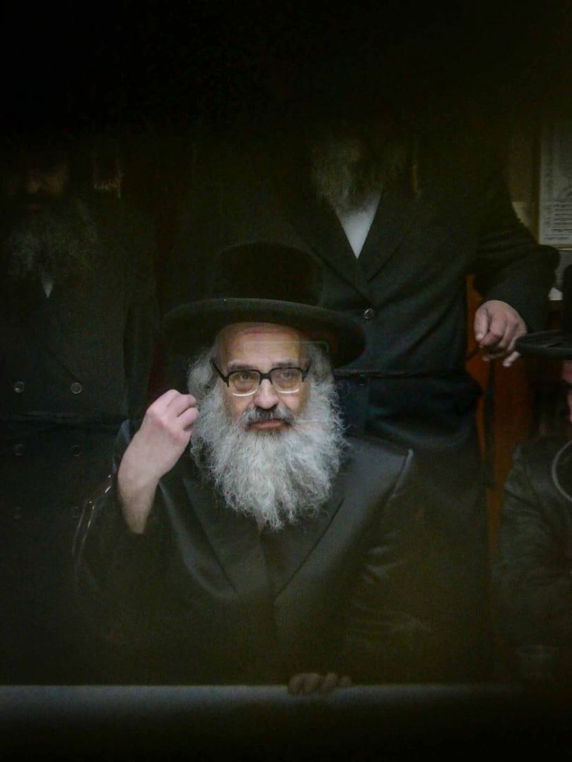 האדמו''ר מויז'ניץ בית שמש בביקור בעמנואל