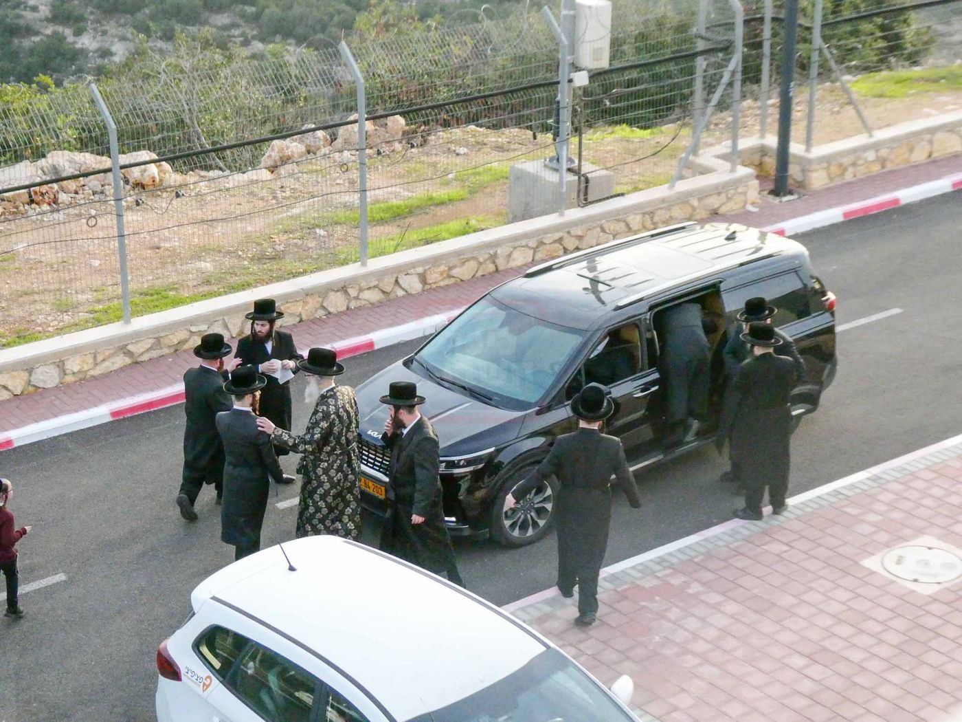 האדמו''ר מויז'ניץ בית שמש בביקור בעמנואל