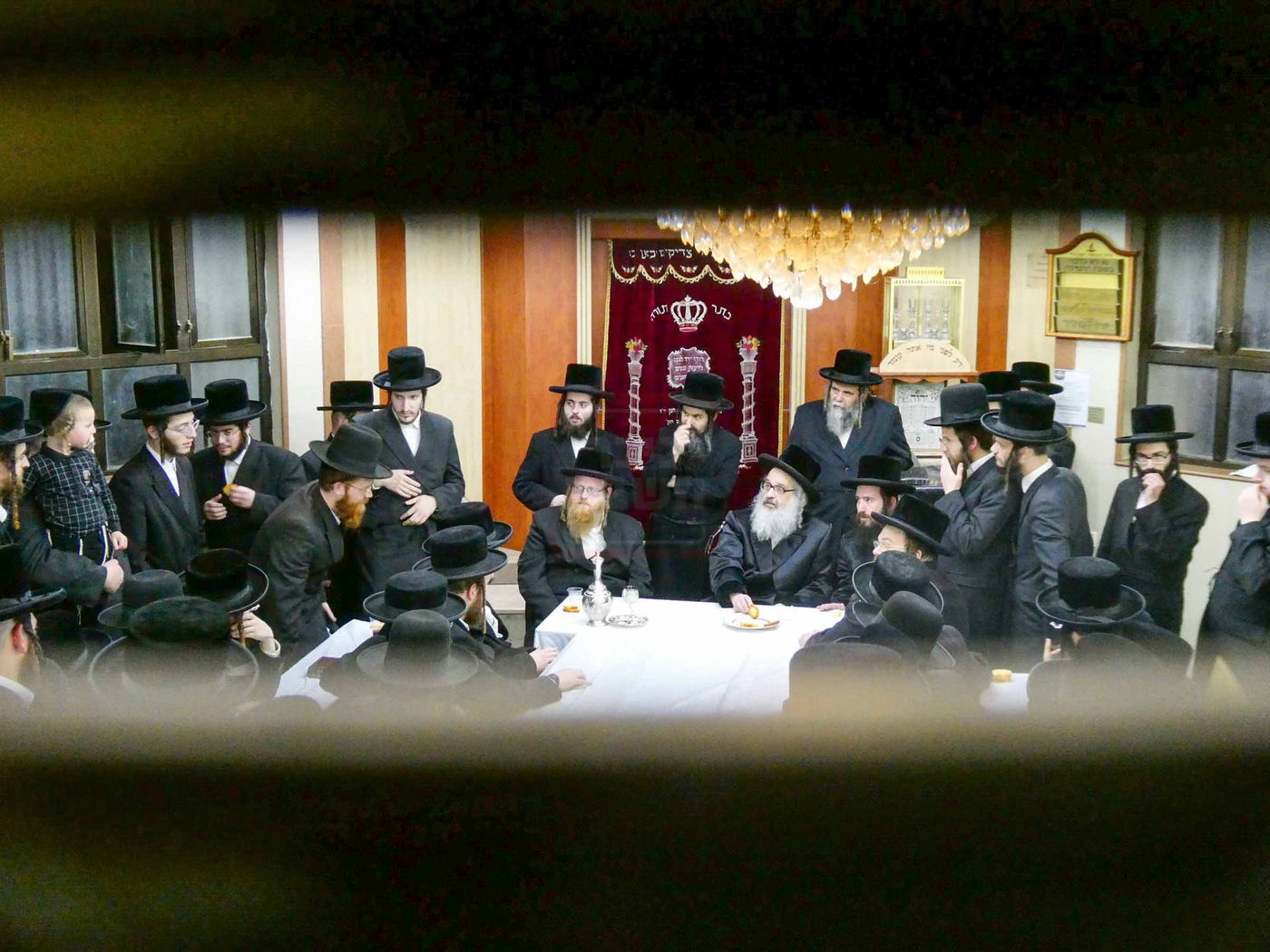 האדמו''ר מויז'ניץ בית שמש בביקור בעמנואל