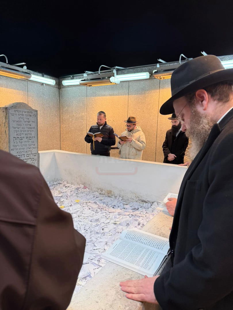 "קרב המרפקים" בעצרת | 'זופניק בכיכר' עם כל התמונות, הנייעס והחשיפות של השבוע