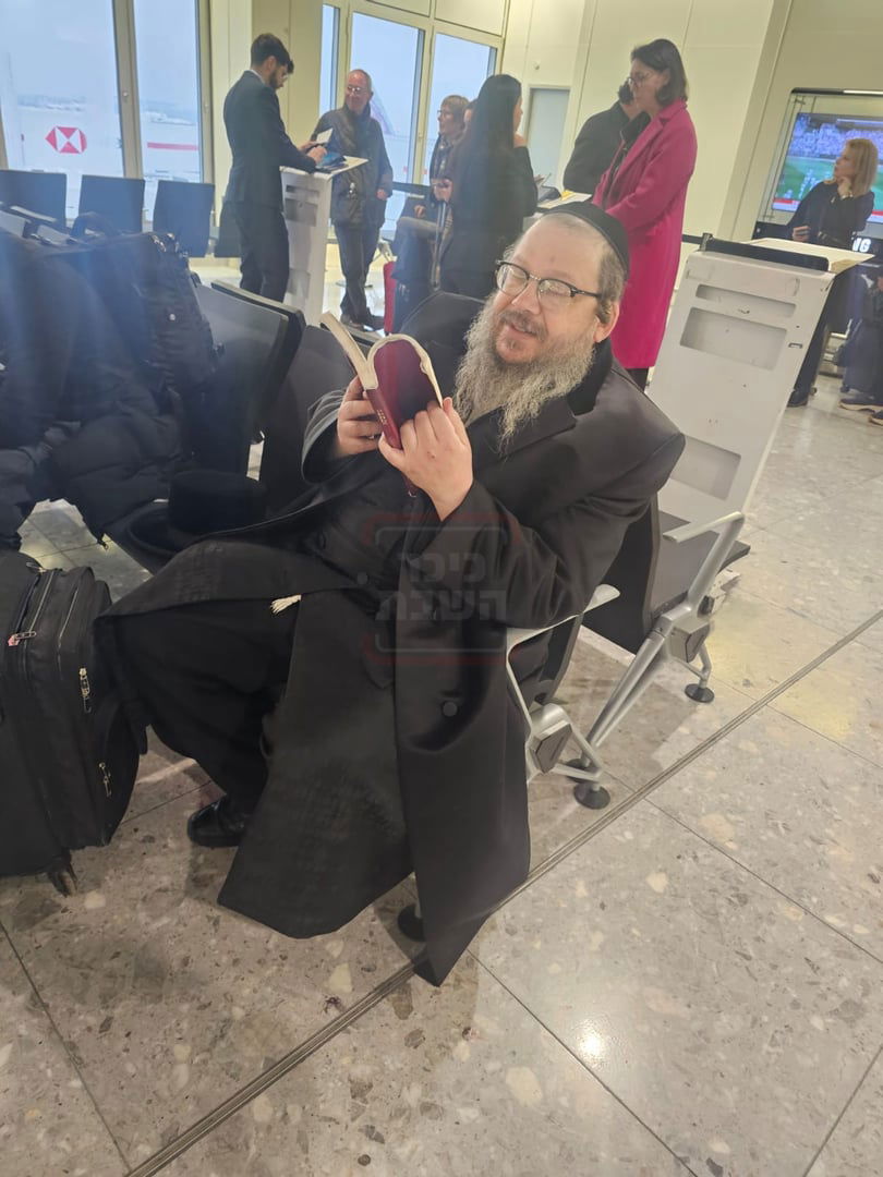 "קרב המרפקים" בעצרת | 'זופניק בכיכר' עם כל התמונות, הנייעס והחשיפות של השבוע