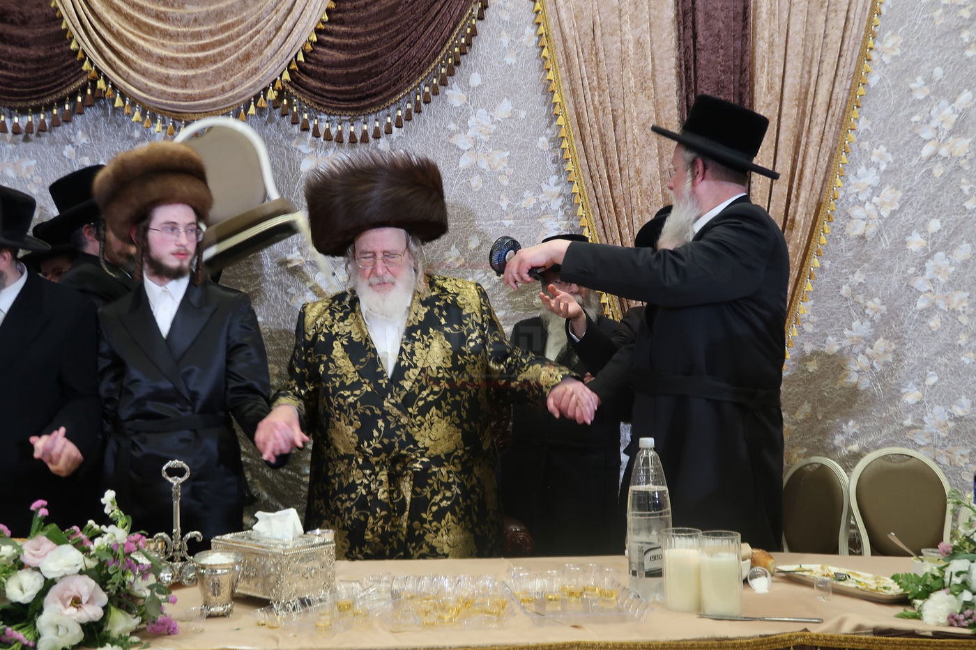 ביאלה ישרי לב עם מאוורר