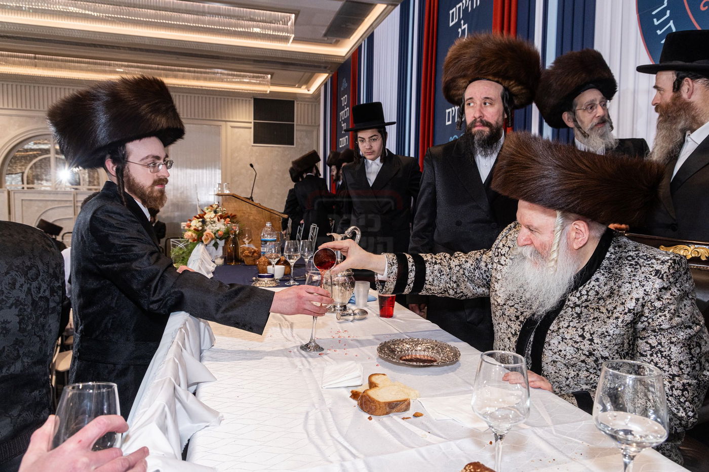 דינר לטובת ת"ת ד'באבוב