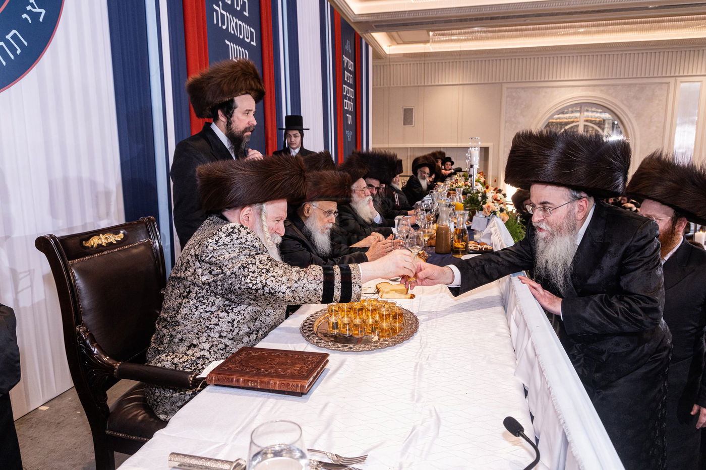 דינר לטובת ת"ת ד'באבוב