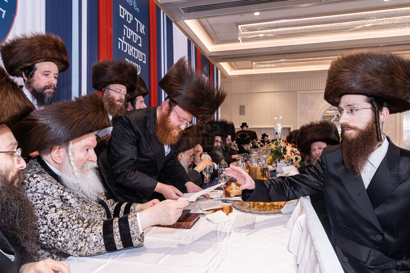 דינר לטובת ת"ת ד'באבוב