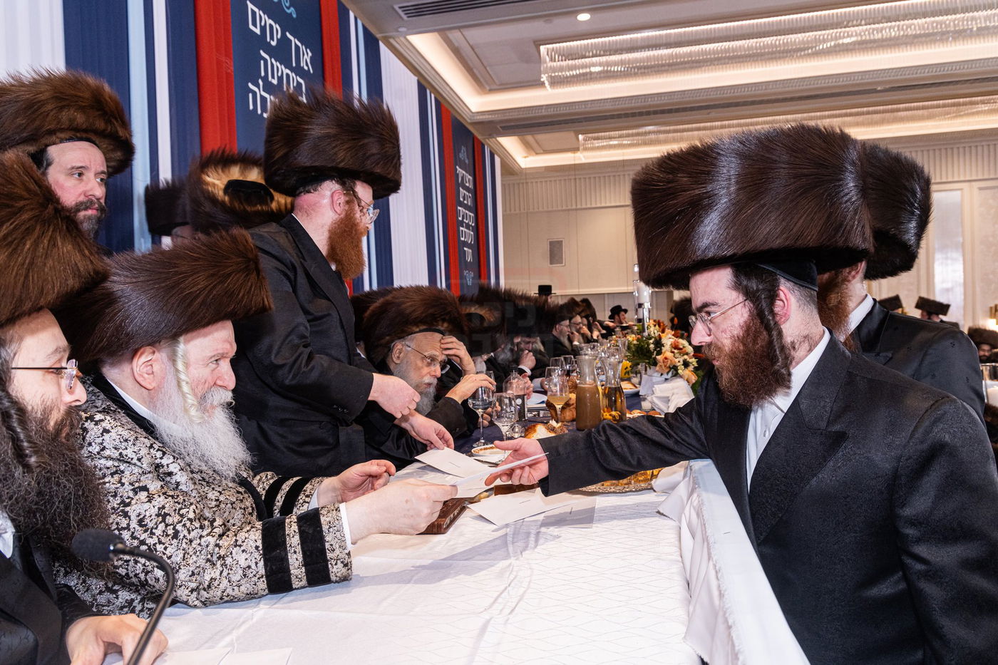 דינר לטובת ת"ת ד'באבוב