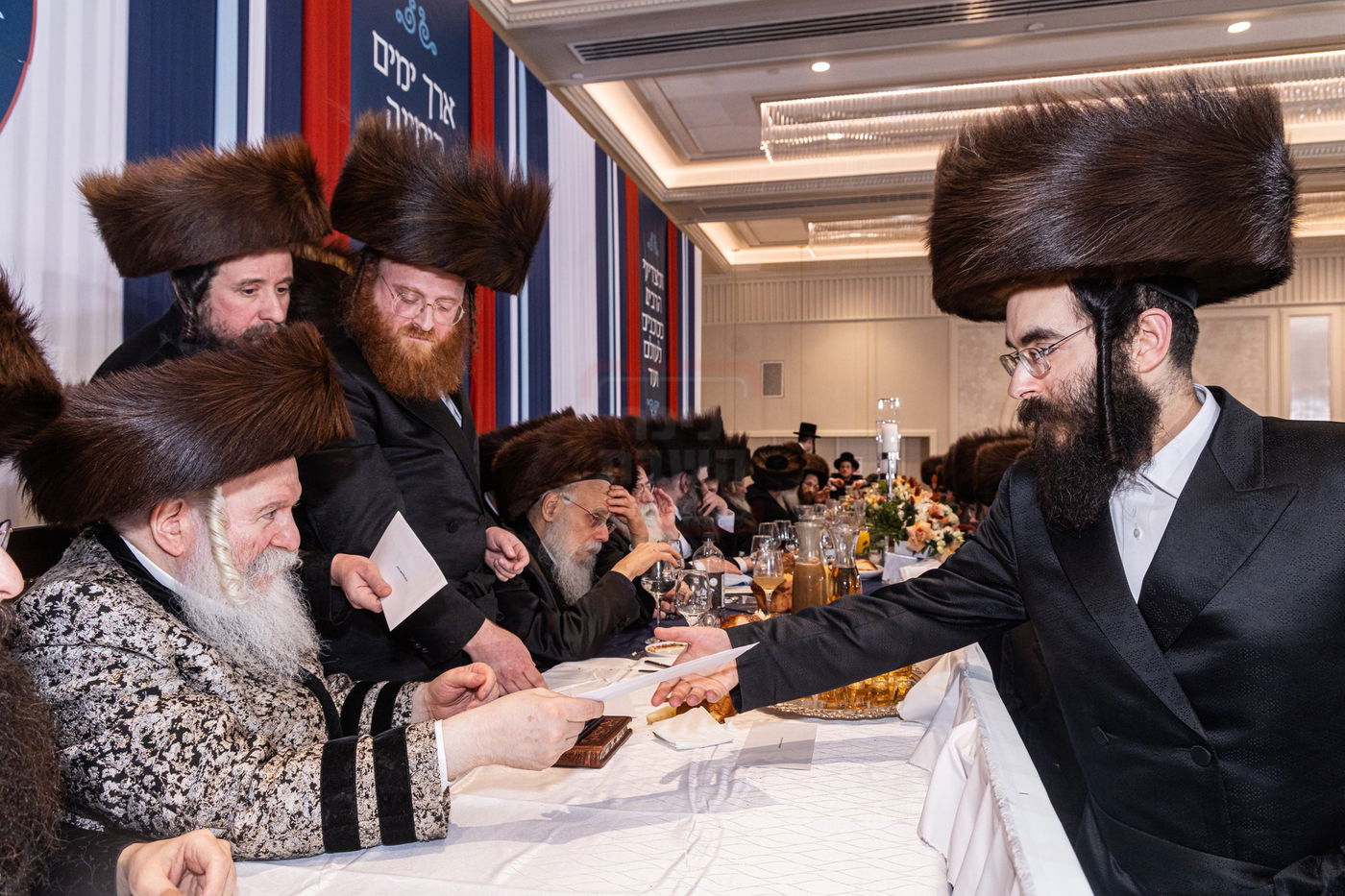 דינר לטובת ת"ת ד'באבוב