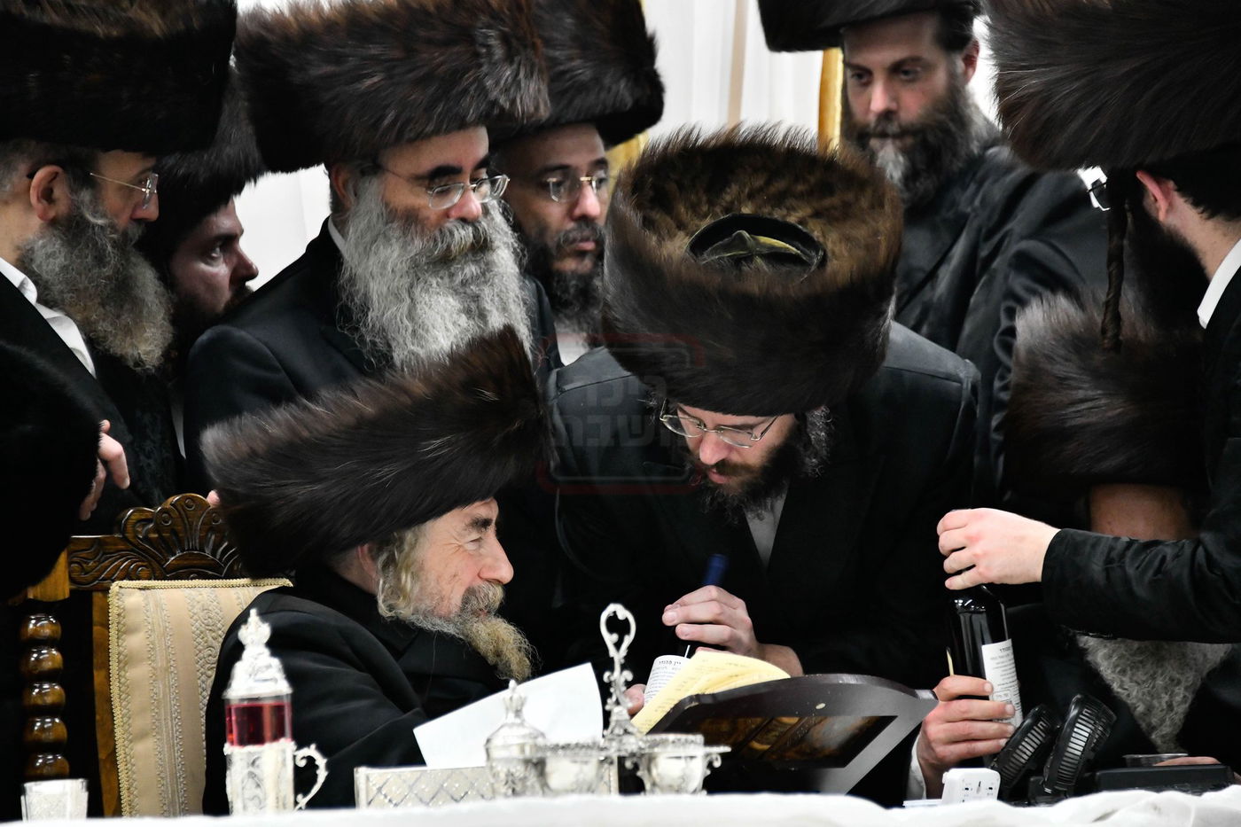 האדמו"ר מרחמסטריווקא מוצ"ש בב"ב