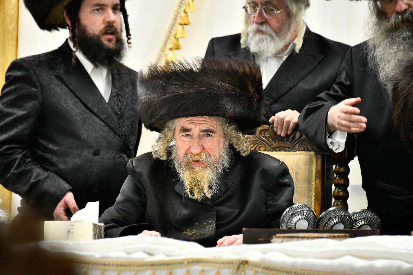 האדמו"ר מרחמסטריווקא מוצ"ש בב"ב