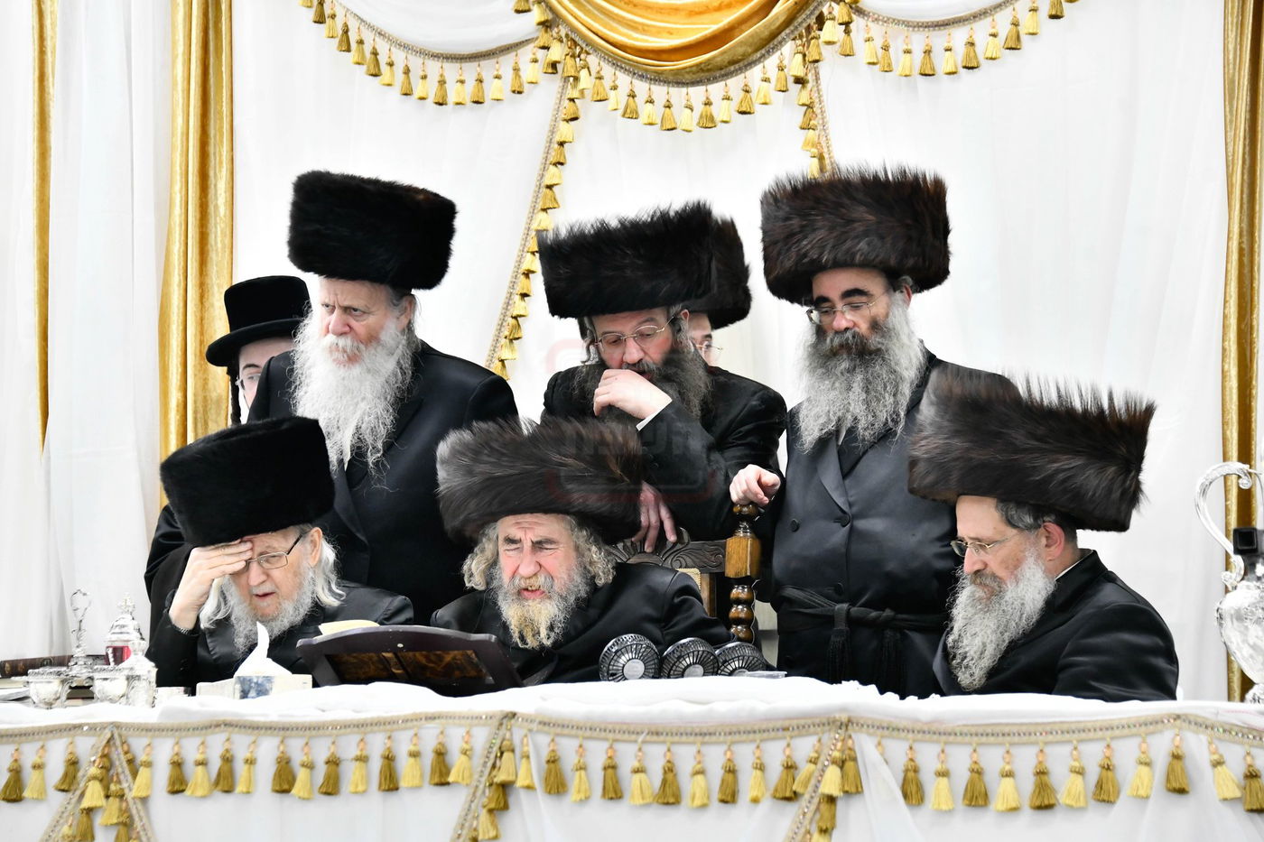 האדמו"ר מרחמסטריווקא מוצ"ש בב"ב