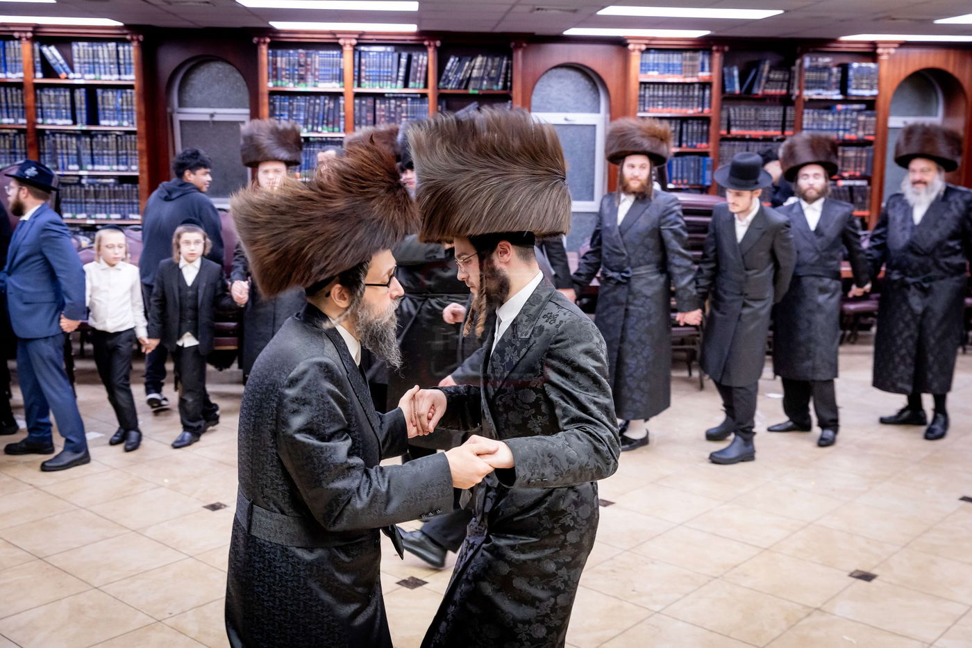 שמחת הש"ב בחצה"ק סאטמר - אלעסק