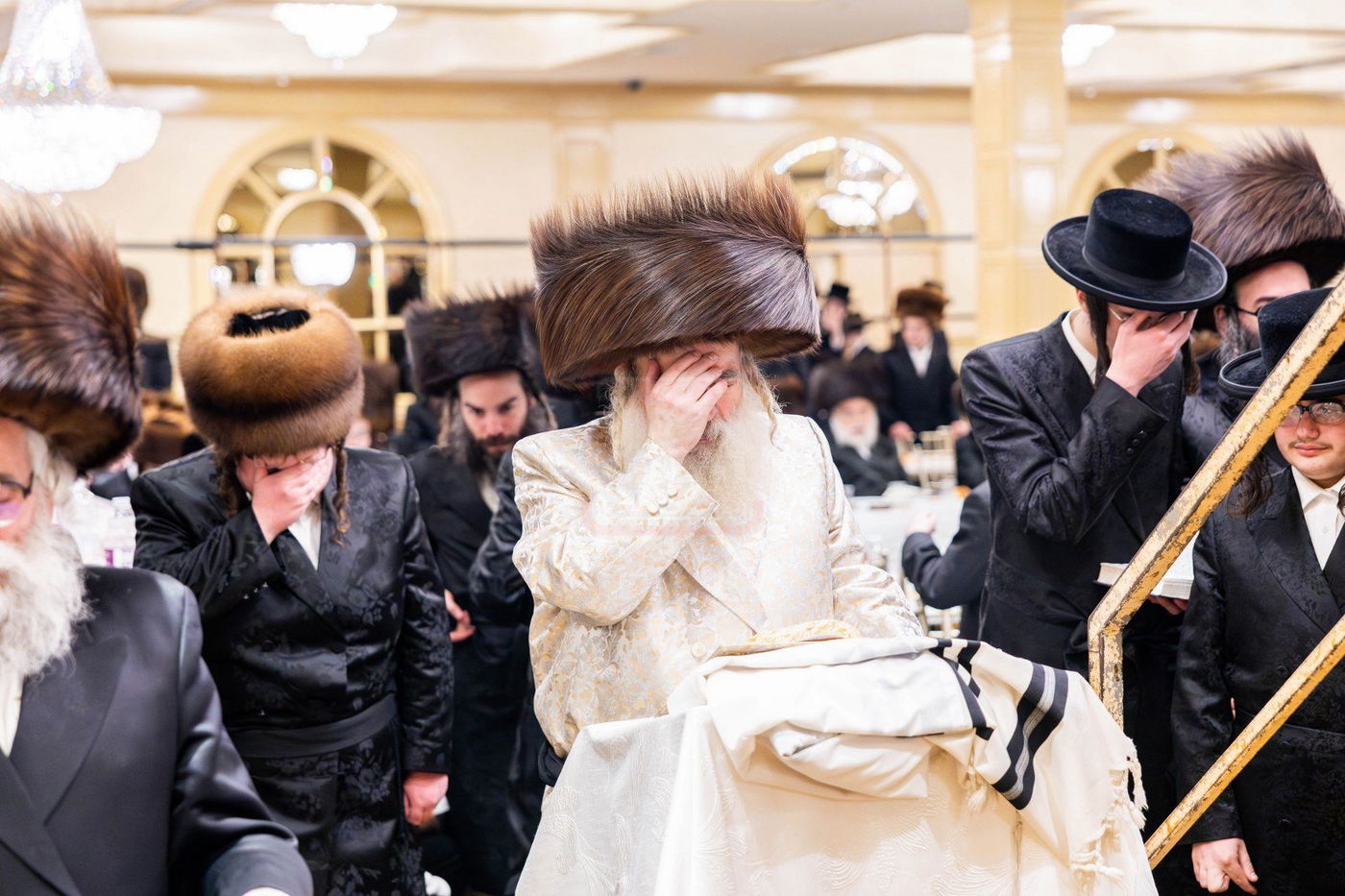 האדמו"ר מקראלי מוצ''ש בקרית יואל