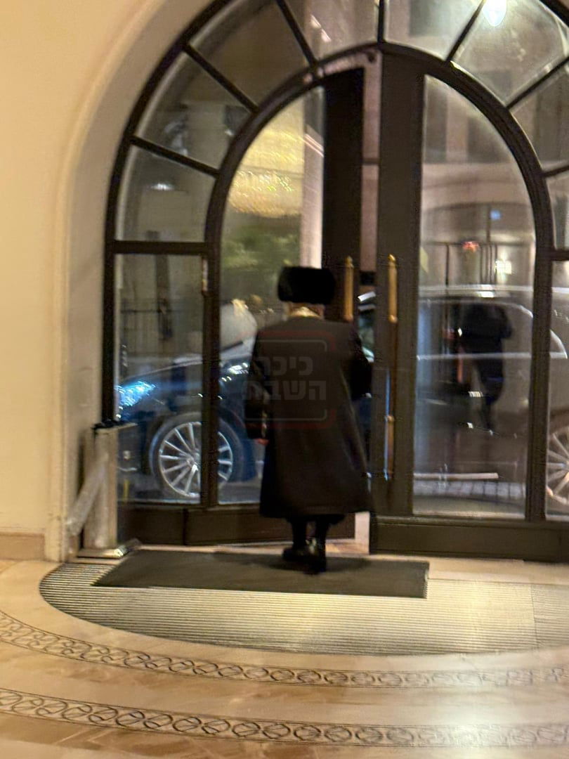 בכיר אמריקאי חסם עיתונאי חרדי | 'זופניק בכיכר' עם כל התמונות, הנייעס והחשיפות של השבוע