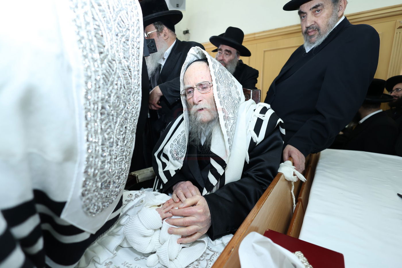 שמחת הברית לנין האדמו"ר מערלוי