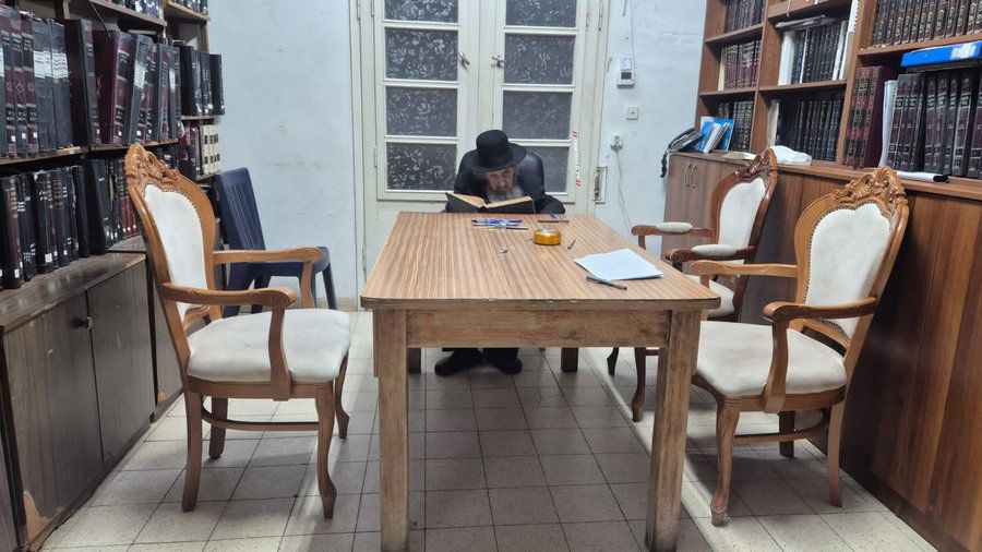 בכיר אמריקאי חסם עיתונאי חרדי | 'זופניק בכיכר' עם כל התמונות, הנייעס והחשיפות של השבוע