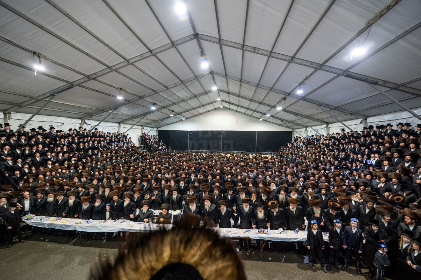 הרה"צ רבי אהרן מרדכי רוקח, מוצאי שב"ק במונטריאול