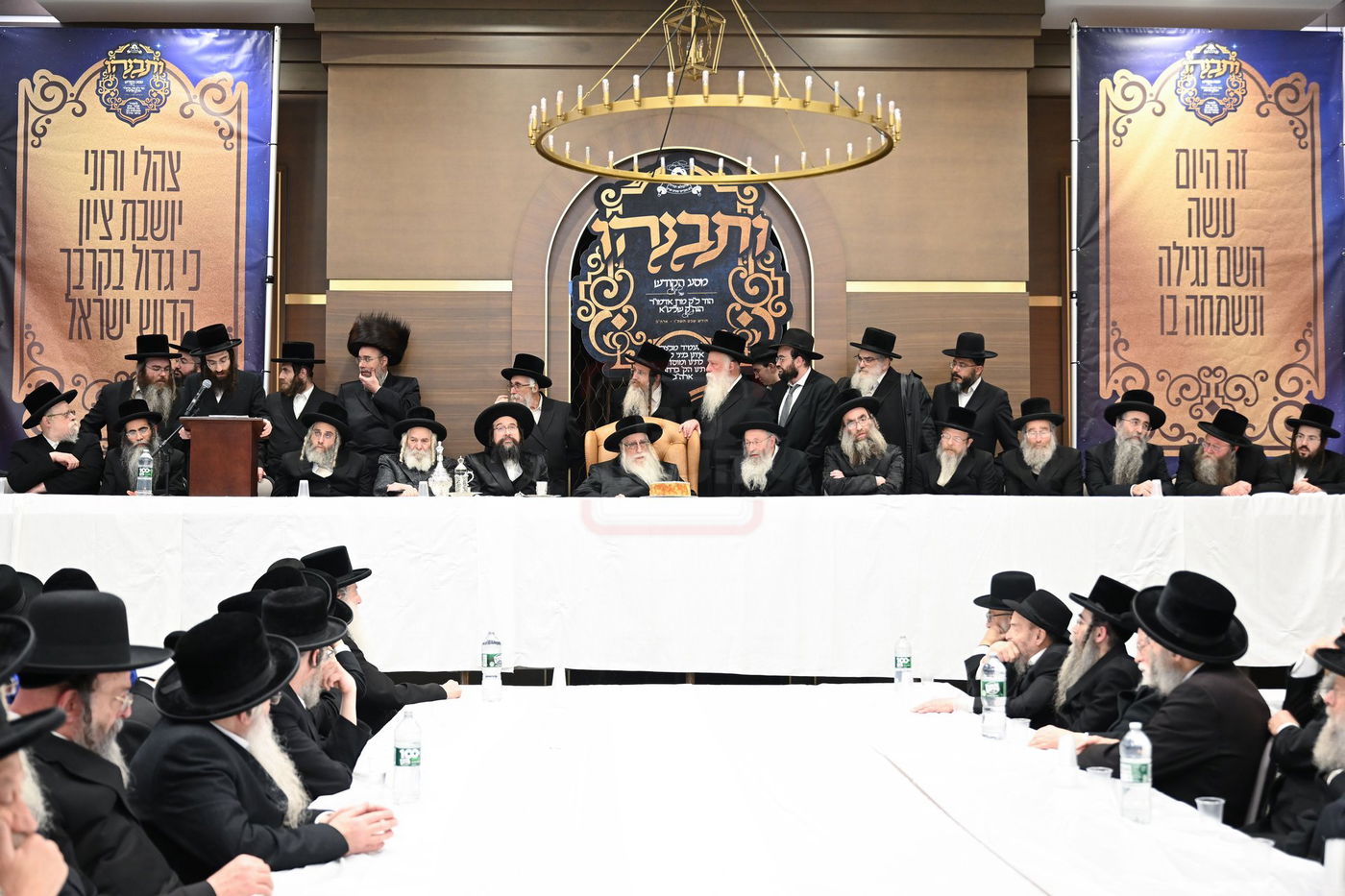 האדמו"ר מצאנז בביקור בלייקווד