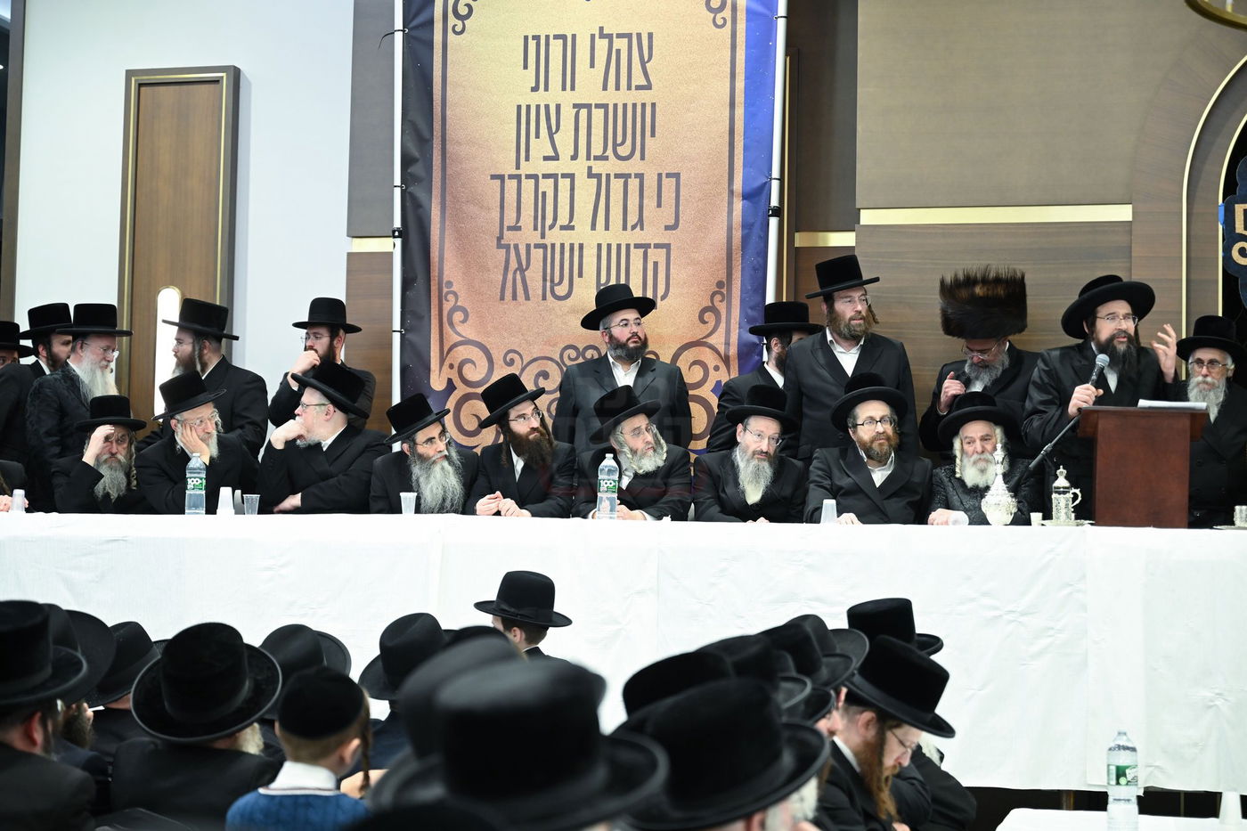 האדמו"ר מצאנז בביקור בלייקווד