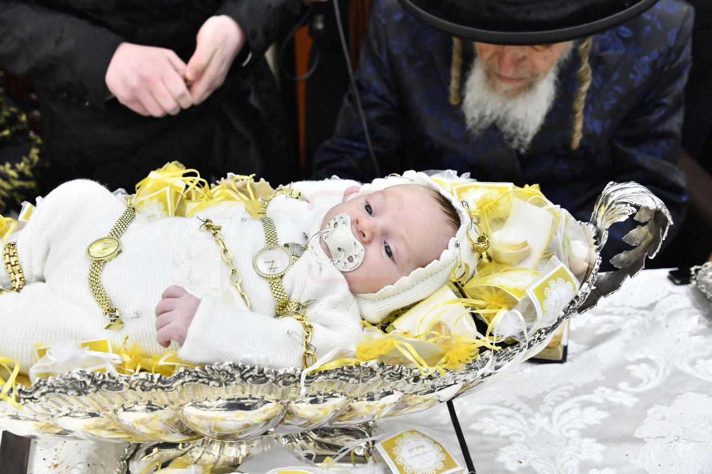 פדיון הבן בחצרות ספינקא - קרעטשניף - פרמישלאן