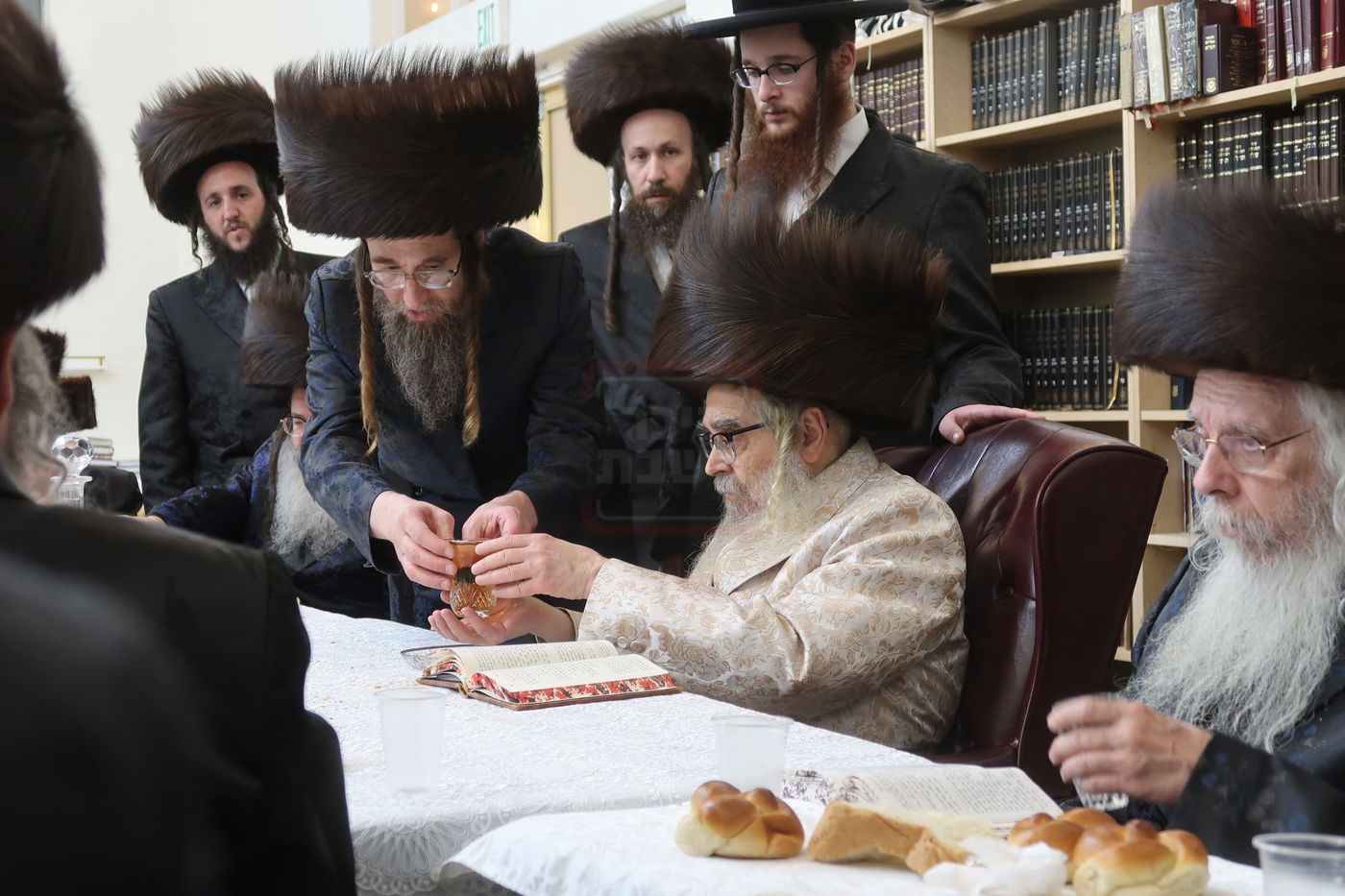 האדמו"ר מסאטמר במנוחה בפאלם ספרינגס 