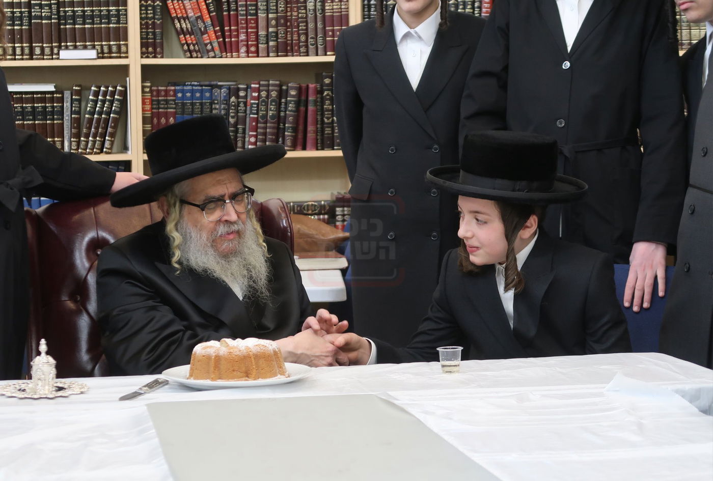 האדמו"ר מסאטמר במנוחה בפאלם ספרינגס 